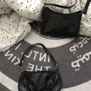 Väskor  - 50kr styck jätte fina nya 