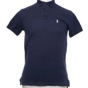 Ralph lauren piké  - Riktigt snygg Ralph lauren piké, riktigt bra skick och säljes endast för 250kr🙌🏻