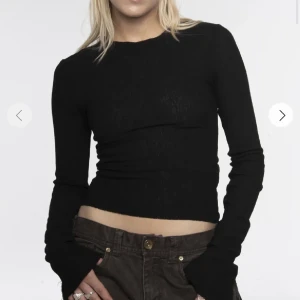 Adesign tröja  - Säljer denna tröja då den inte kommer till användning längre. Använd men fortfarande i Ok skick.🙂