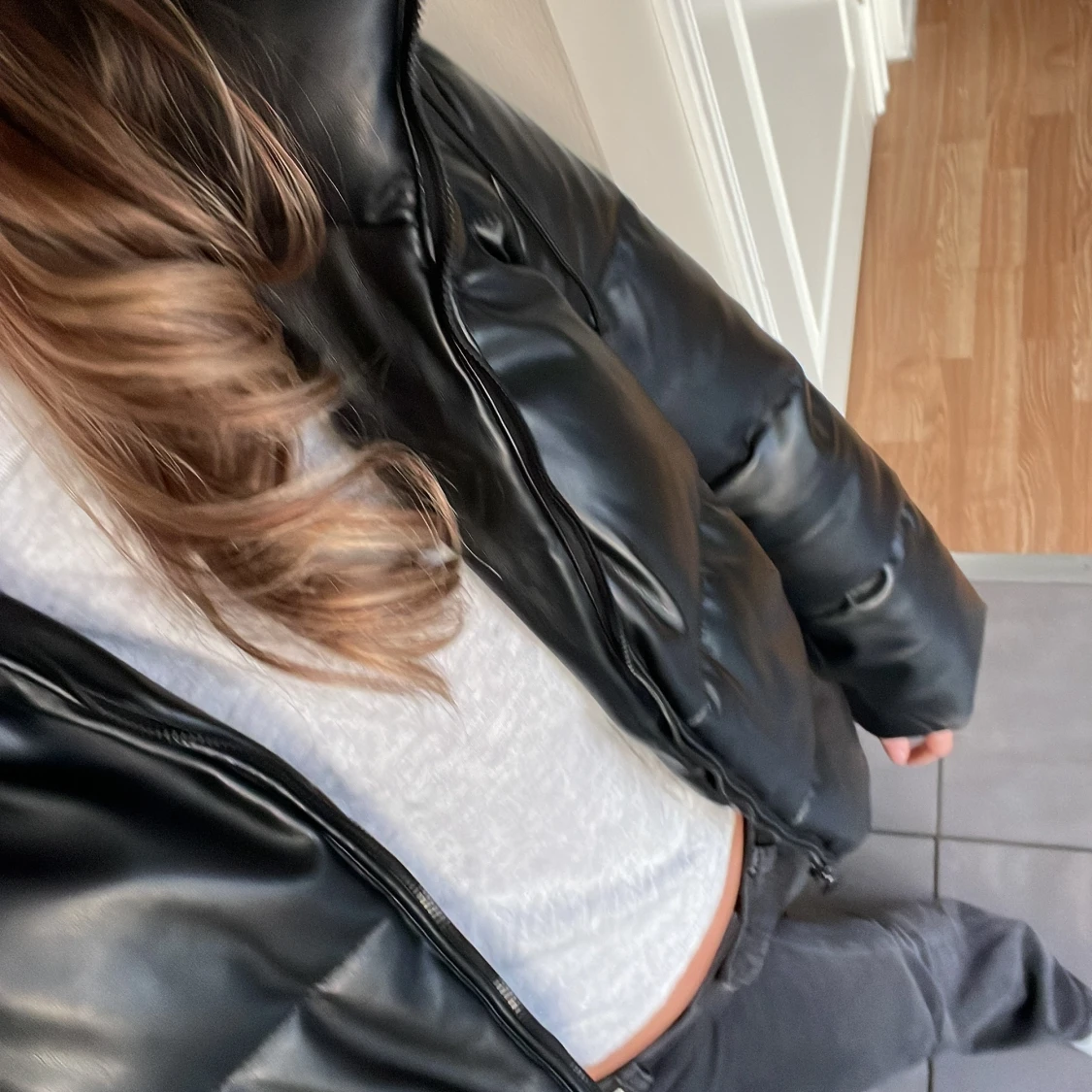 Svart vinterjacka  - 91