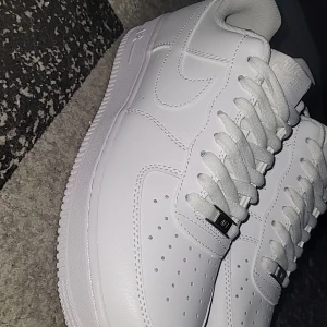 Airforce 1 - Storlek 44 aldrig använda 