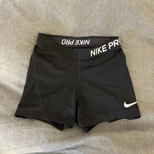 Nike pro shorts - Nike pro shorts, använt skick