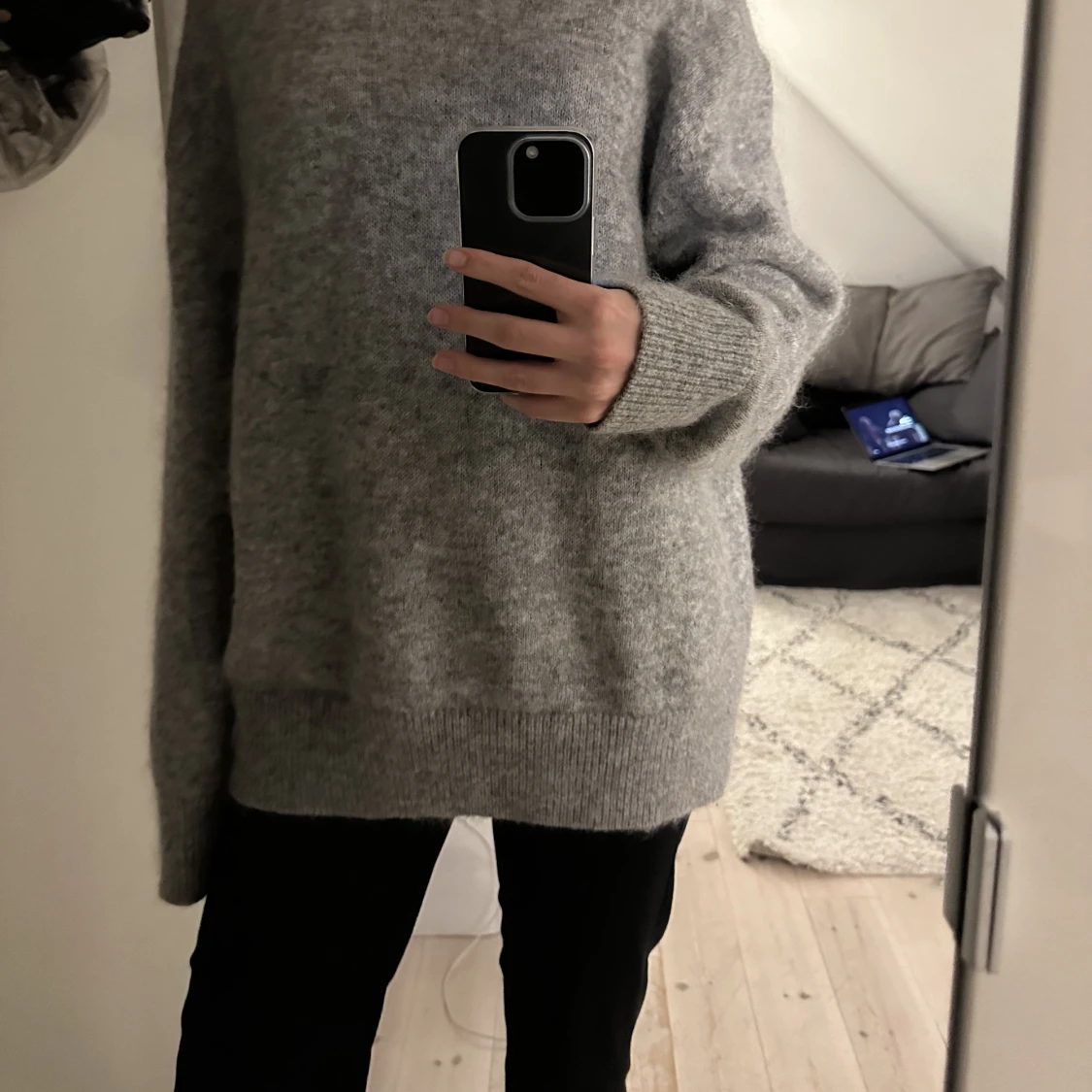 Stickad tröja i mohair - 90