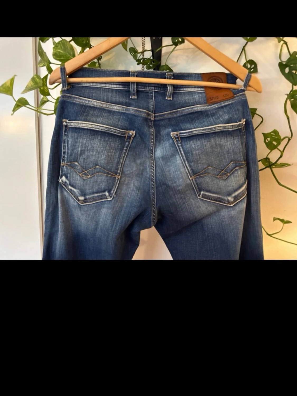 Blå replay hyperflex slim fit jeans med slitningar - 2