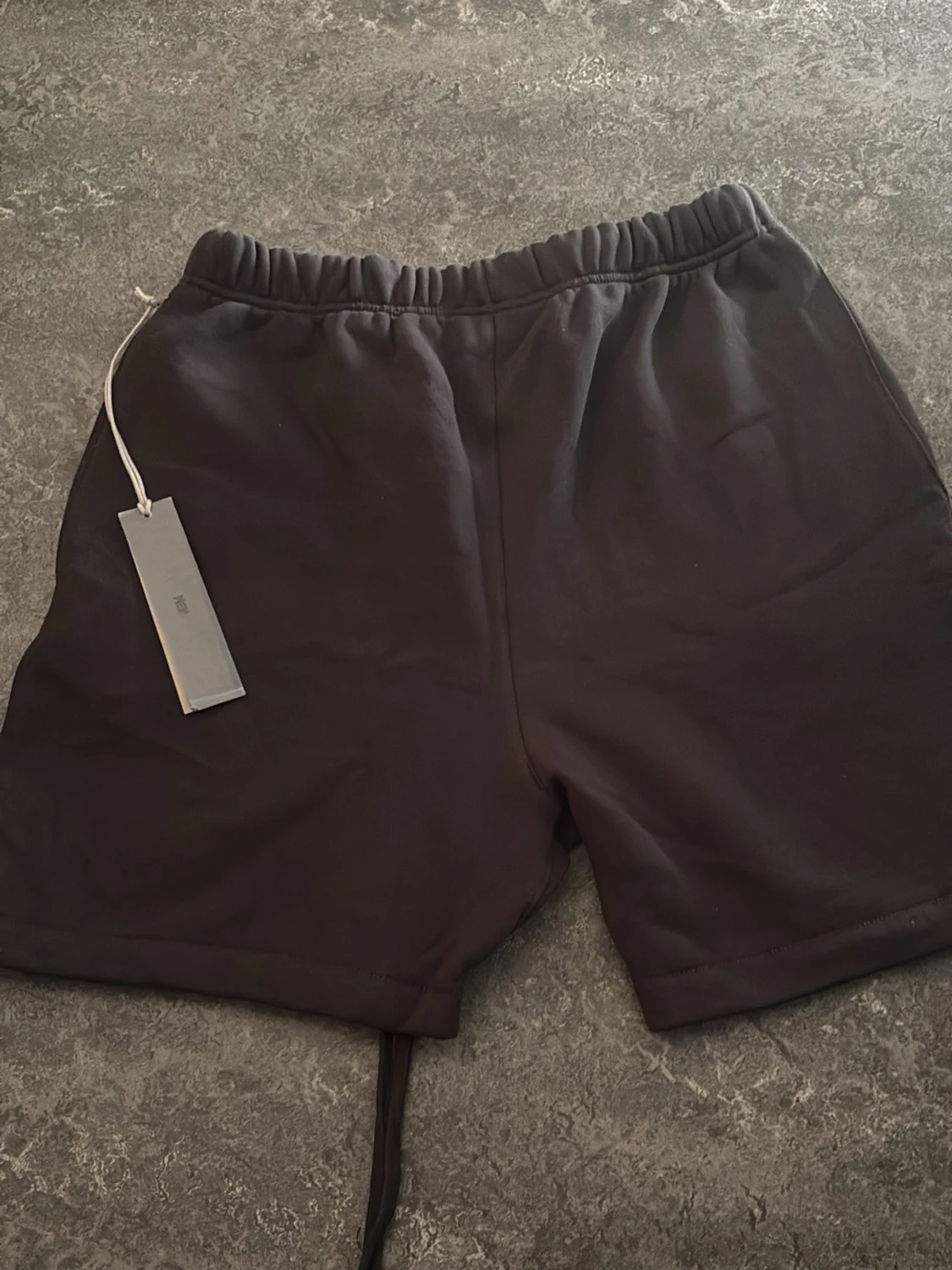 Svarta shorts Essentials 1977 - 3