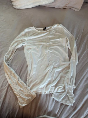 Topp Gina  - Bra skick 