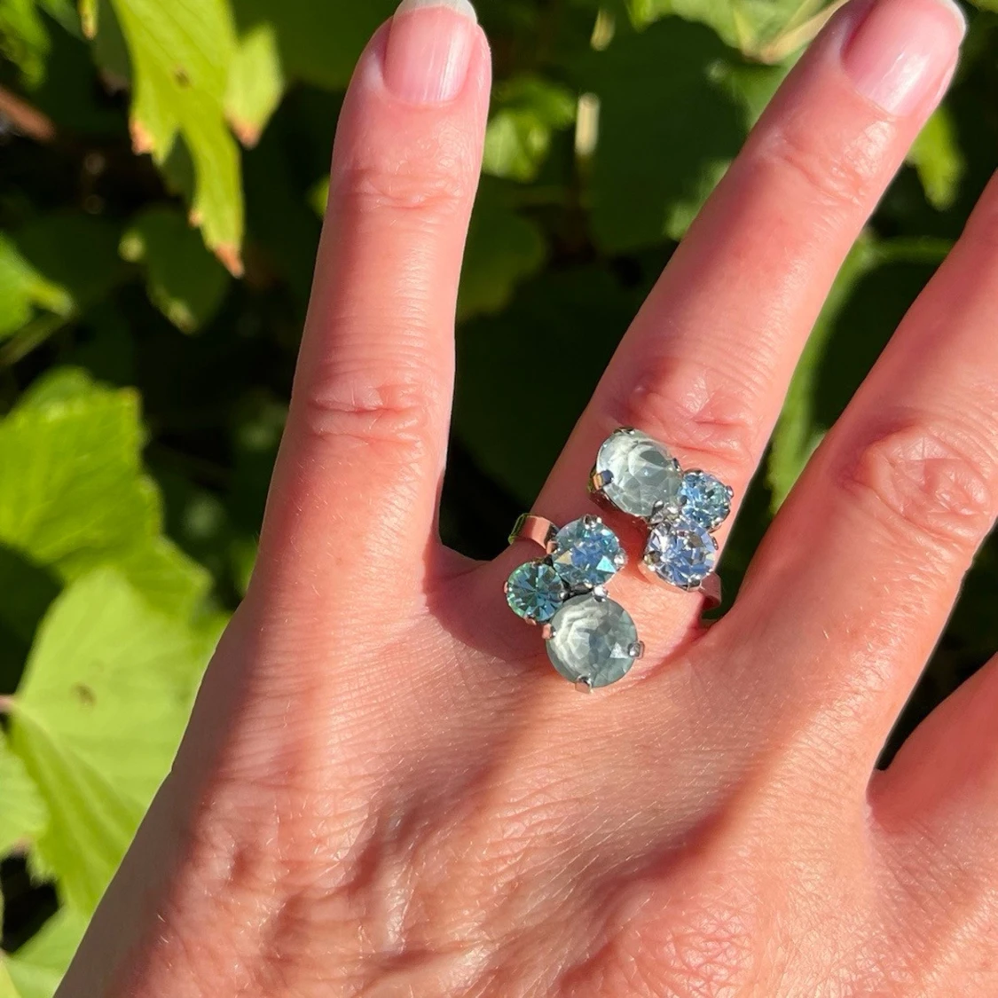 Mixed sized ring
