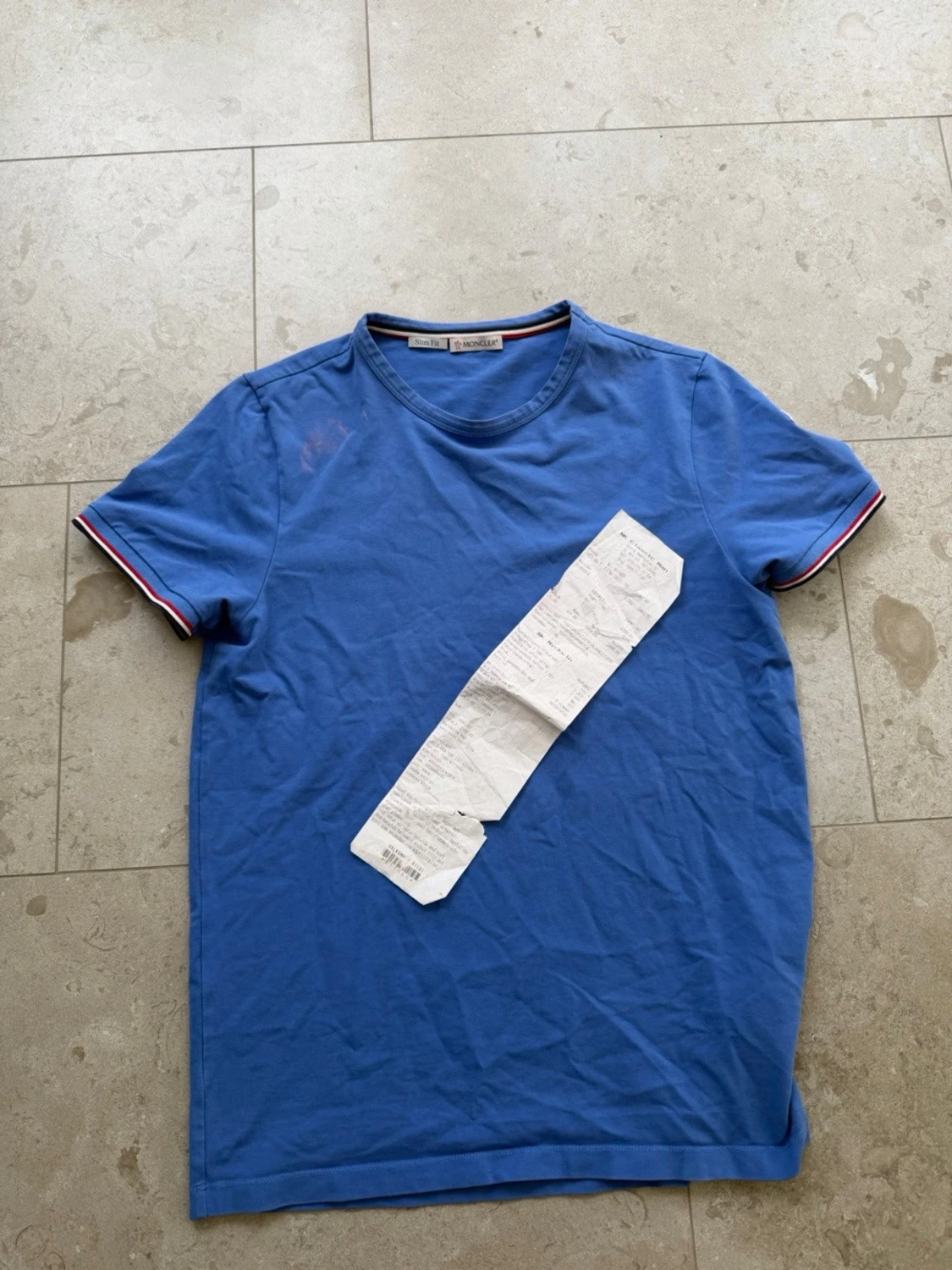 Blå Moncler t-shirt med logga