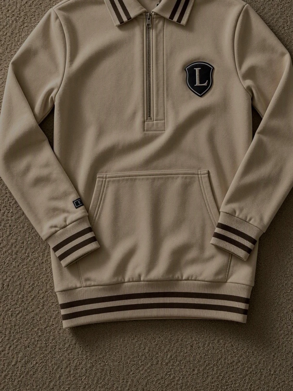 Beige ziptröja från La Vichy - 2