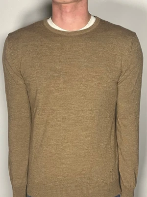 Stentröms merinoull tröja - 👕 Plagg: Merinoull tröja                                                               📏 Storlek:M sitter som S                                                                🏷️ Märke/Modell: Stenströms                                           ✨ Skick: Fint skick                                                        💬 Vid frågor är det bara att skriva!                                                                                          🛍️ Gramenti