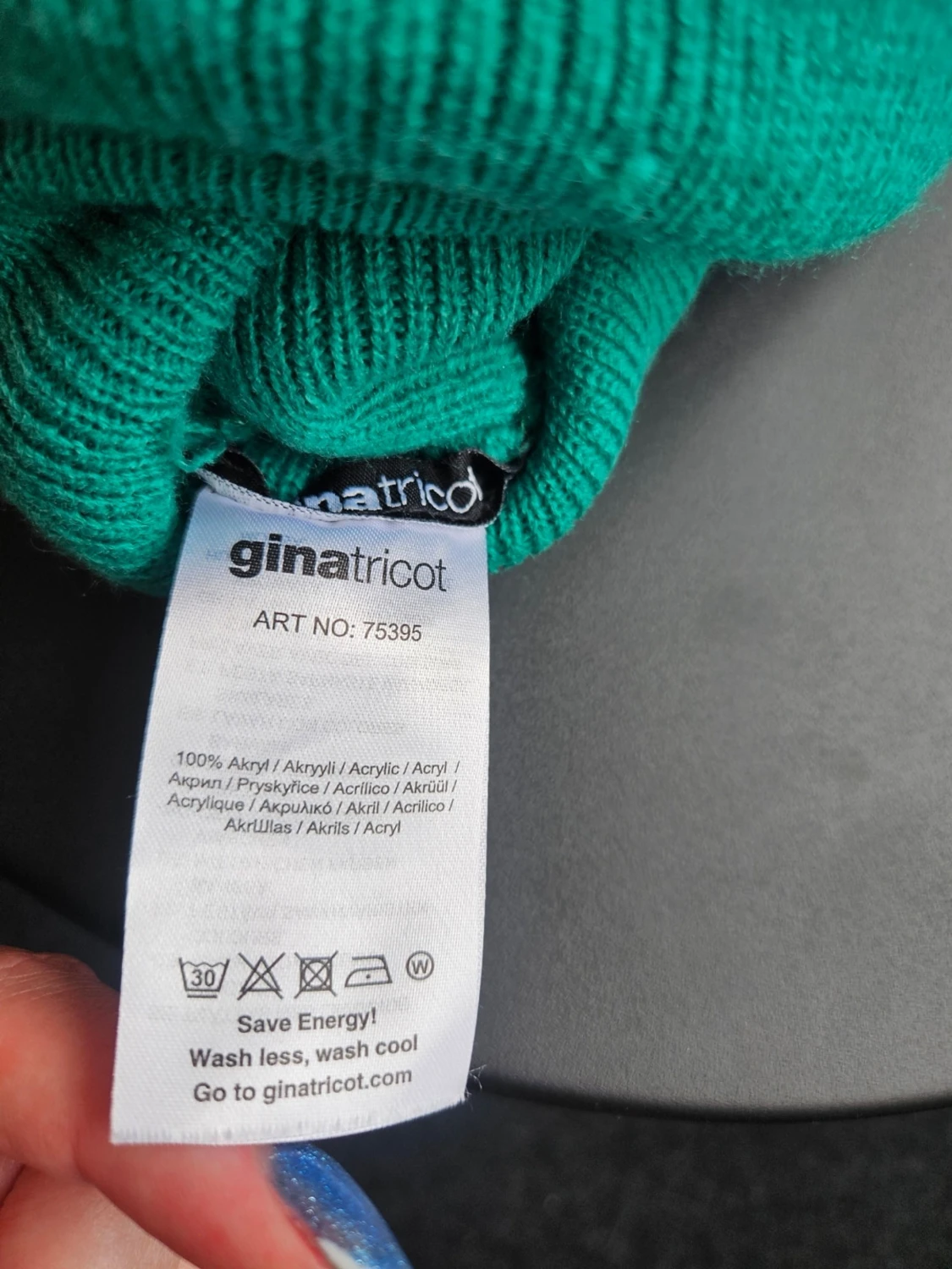 Grön mössa med Brooklyn-etikett Gina Tricot - 2