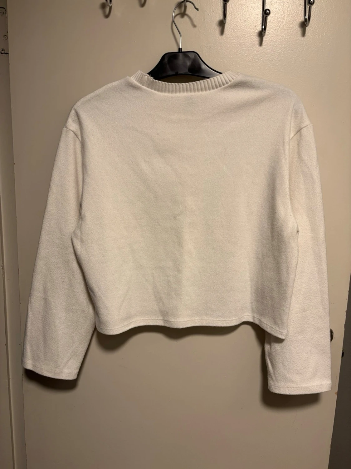 Vit croppad tröja från H&M Divided - 2