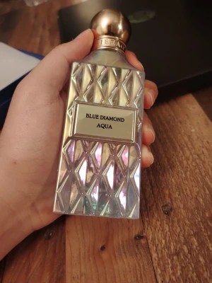 Blue Diamond Aqua Ibraq - Säljer en 75 ml full blue diamond aqua från Ibraq vilket e oanvänd 