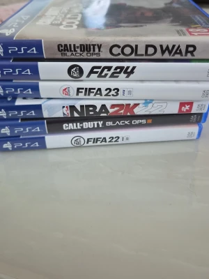 Ps4 spel - Skriv till mig om priset på olika spelen