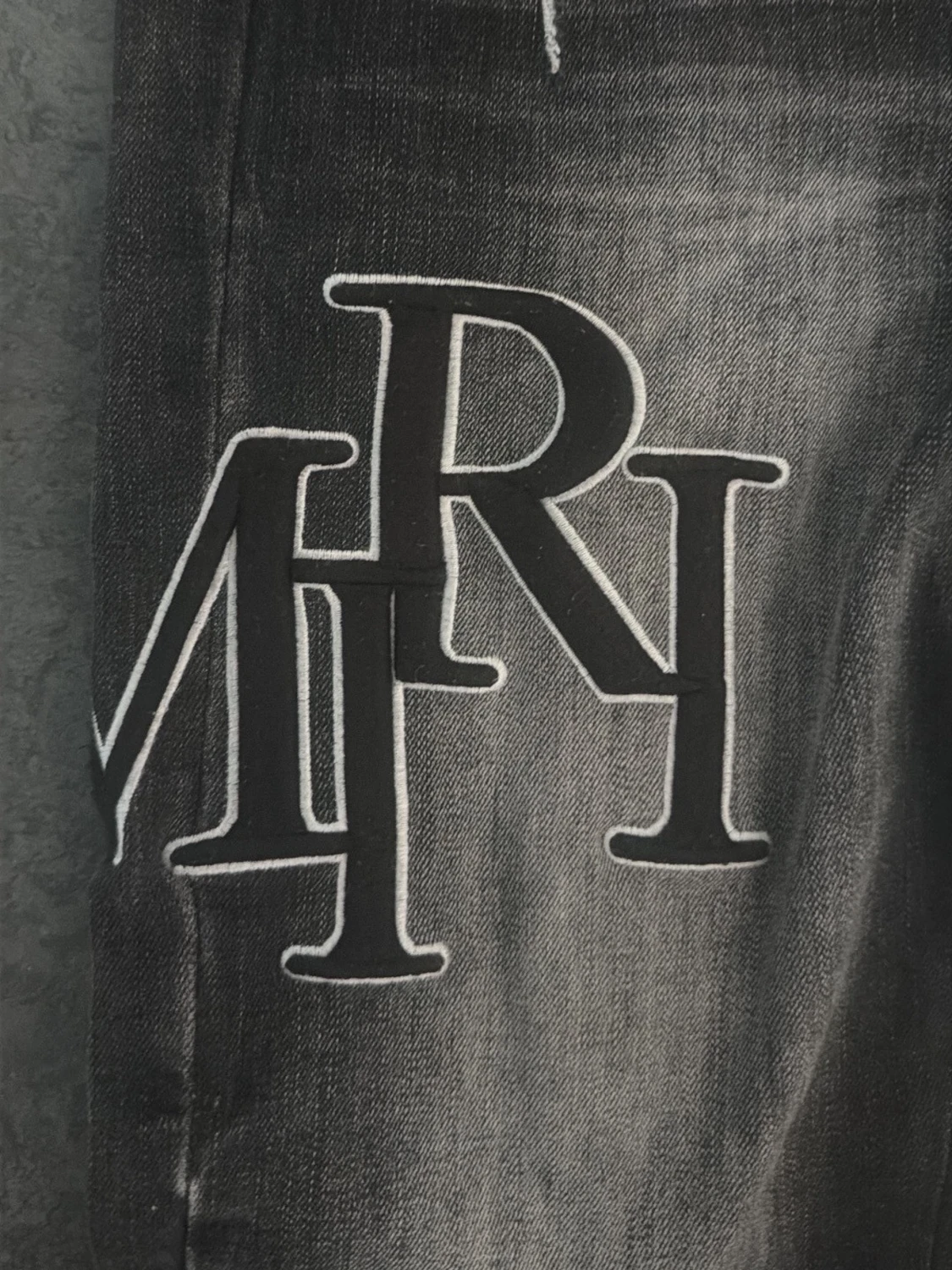 Svarta Amiri jeans med tryck - 2