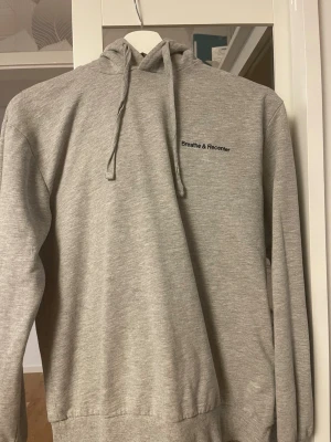 Hoodie - Hoodie från Cubus, knappt använt.