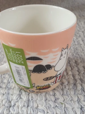 Muminmugg Tillsammans Mumin  - Felfri mugg med etikett kvar. Säljer fler Muminmuggar, kika gärna på mina övriga annonser. 