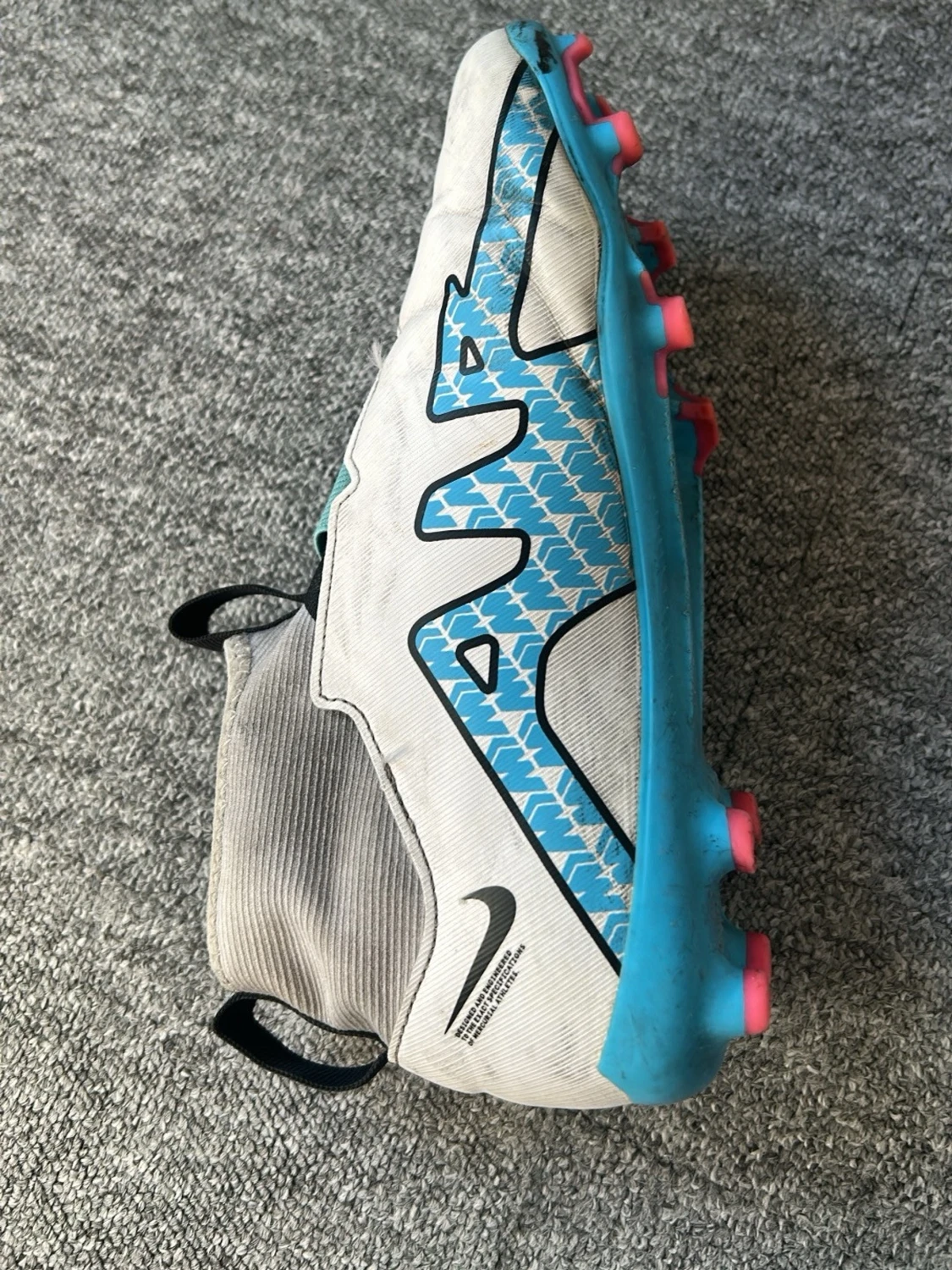 Nike fotbollsskor  - 3