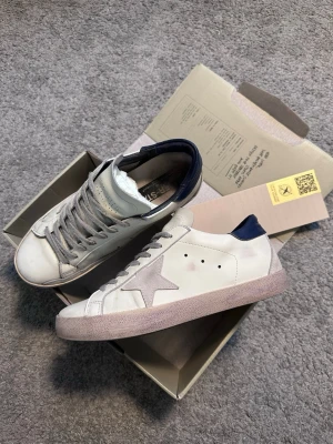 Golden Goose - white and blue - Size: 42
