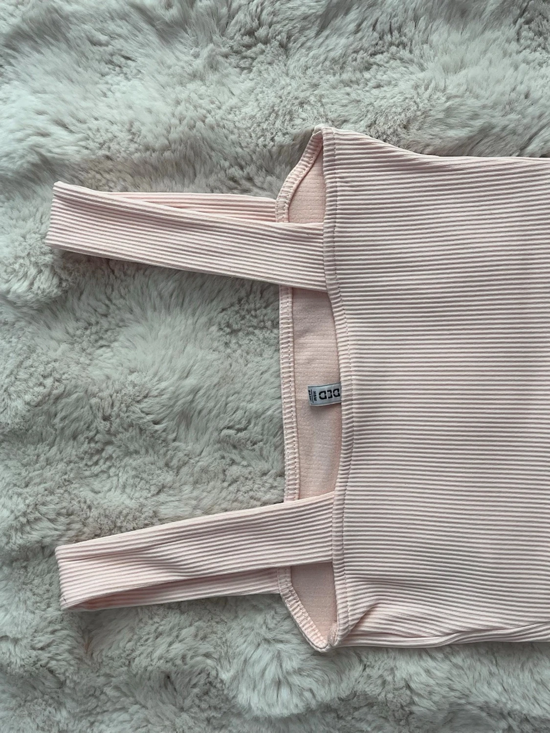 Ribbad crop top i grått och ljusrosa - 3