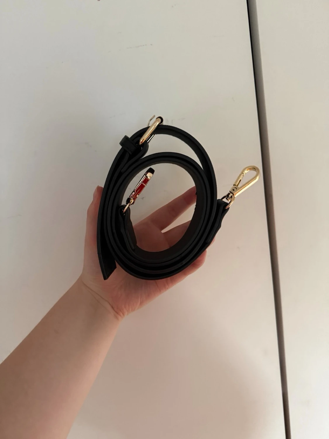 Svart handväska från Don Donna - 5