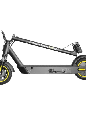 E-Wheels E2S V2 Max LR elscooter som går 35km - Säljer en svart elscooter E-Wheels E2S V2 Max LR med gula detaljer. Scootern har hopfällbar design, bred fotplatta och robust ram i metall. Perfekt för smidig transport i stan och enkel att ta med sig tack vare den vikbara konstruktionen.
