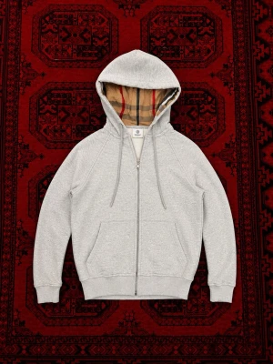 Burberry zip hoodie - Burberry zip hoodie some perfekt för sommarkvällar och hösten | skick 9/10 utan tecken på användning | Storlek M men passar bättre på EU S och XS | pris går att diskutera vid snabbaffär / bundle köp! 🤝💯