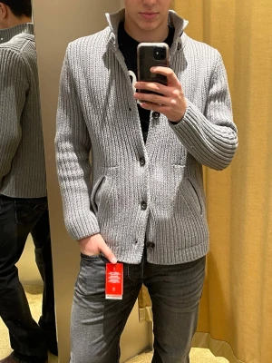 Daniele Fiesoli Cardigan - Grey Cardigan from Daniele Fiesoli Size L Original prize €300 DM fore more questions