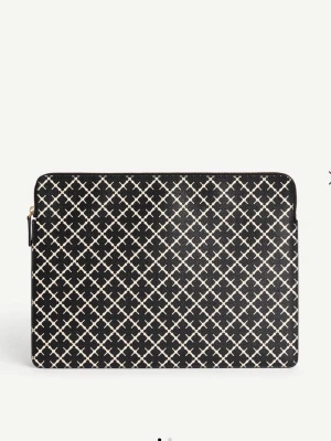 Malene Birger Ivy Datafodral 16’ - helt ny datorväska, med lapp och kvitto på. Säljer denna då denna är för stor för min  nya  dator 