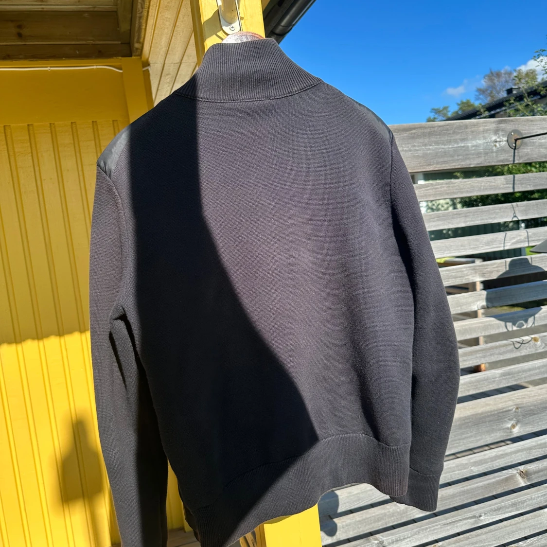 Svart quiltad pufferjacka Moncler - 2