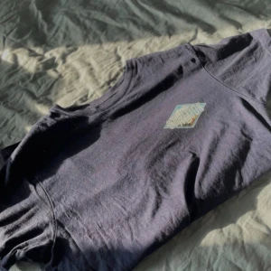 T-shirt från sofialäktaren - Tisha ifrån sofialäktaren aldrig använd! Storlek S