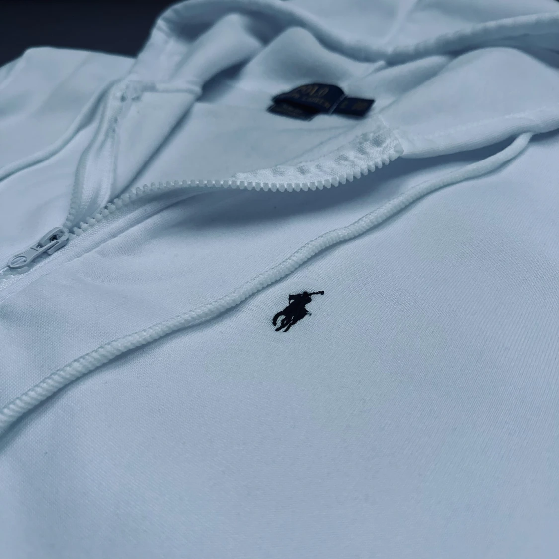 Vit hoodie från Polo Ralph Lauren - 2