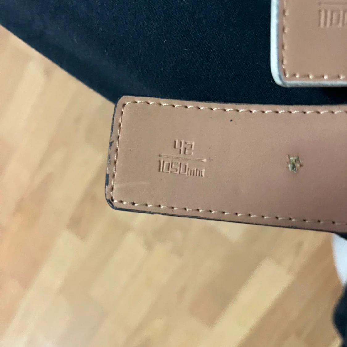 Louis Vuitton bälten i skinn, vit & svart - 3