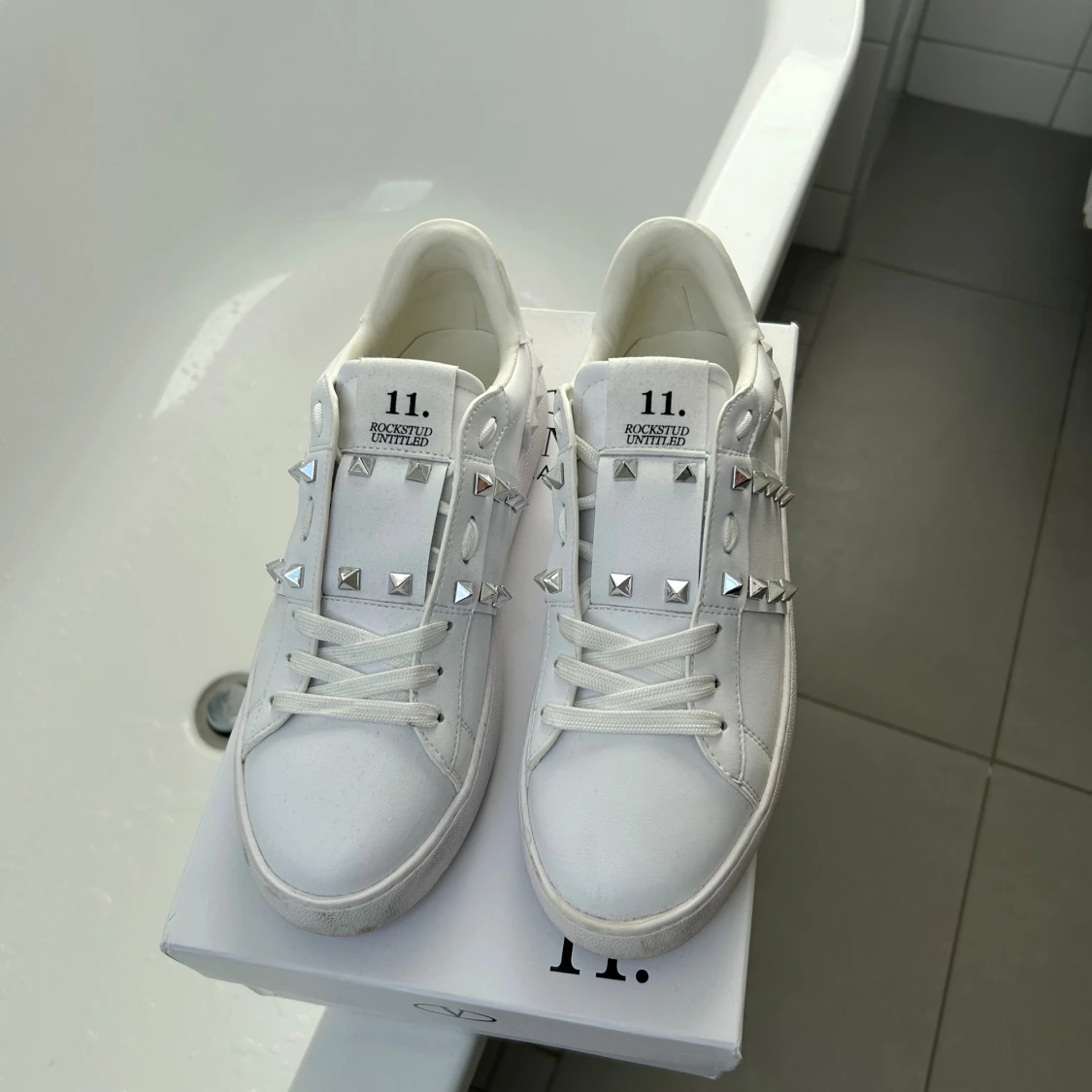 Valentino Open rockstud skor  - 1