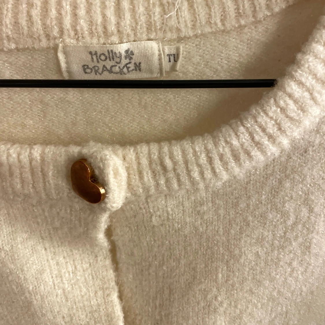 Vit kofta från Molly Bracken med hjärtknappar - 2