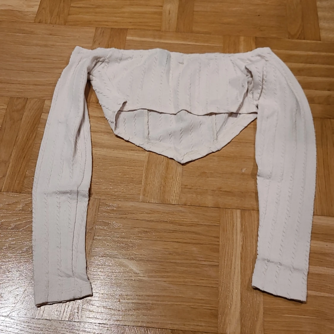 Vit offshoulder croppad topp från SHEIN - 1