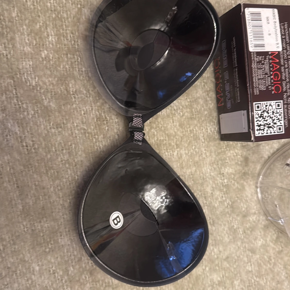 Svart bandlös bh stl.B från Magic Bodyfashion - 4