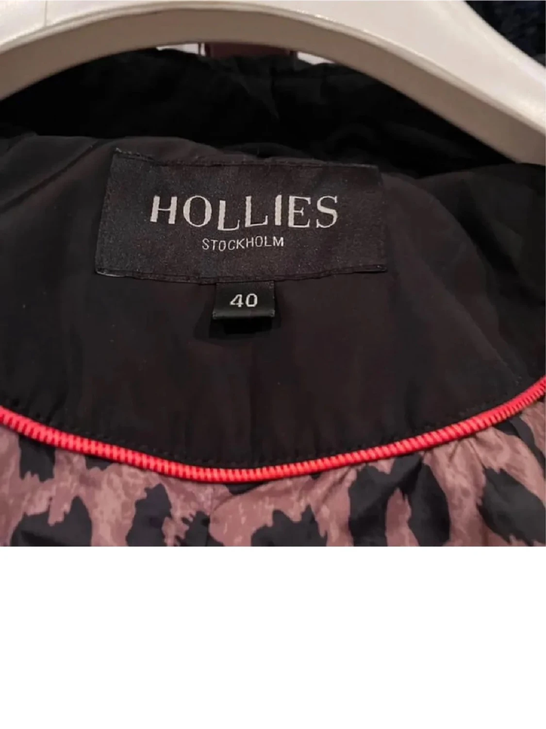 Svart pufferjacka Hollies med fuskpäls - 4