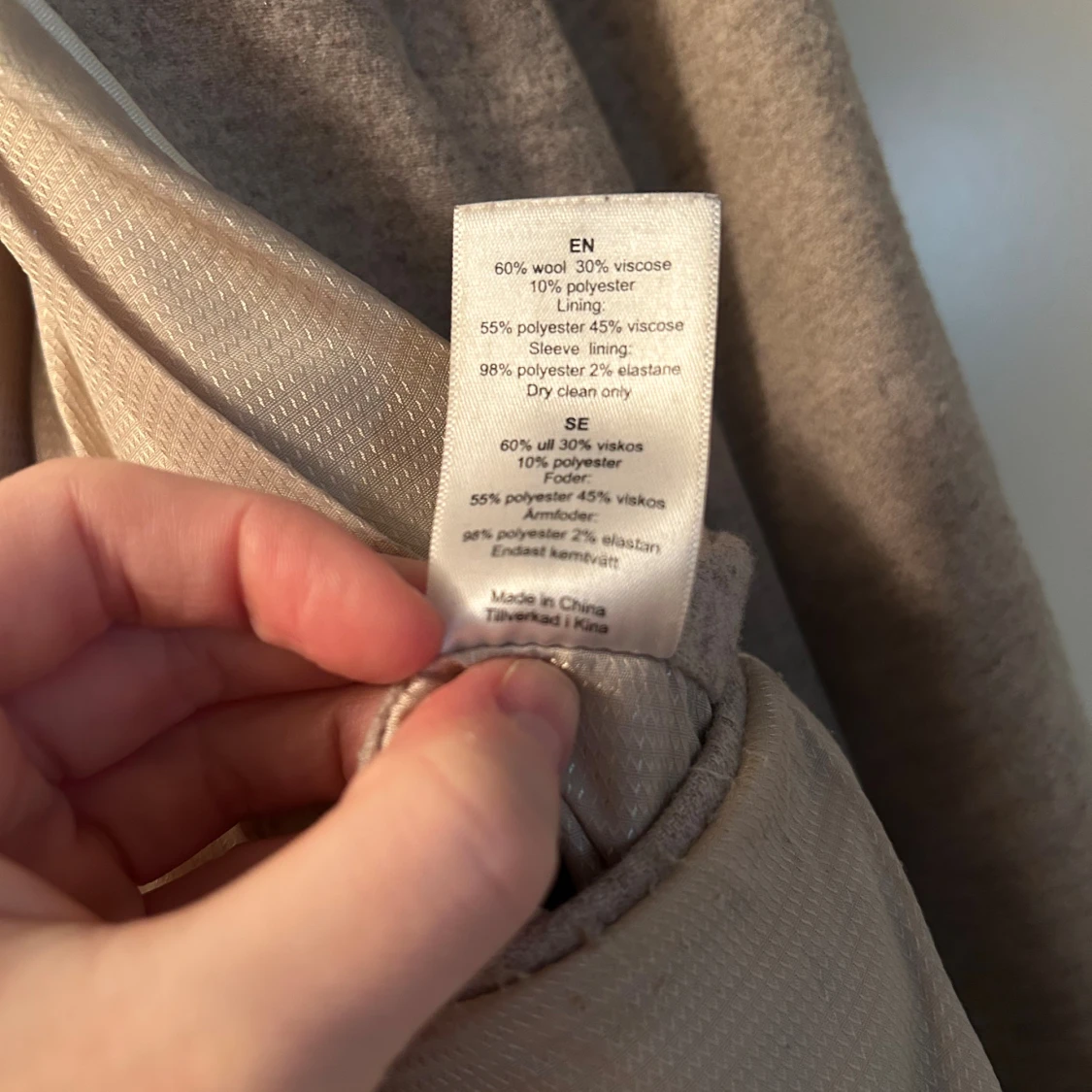 Beige kappa från STOCKHLM, stl 34 - 2