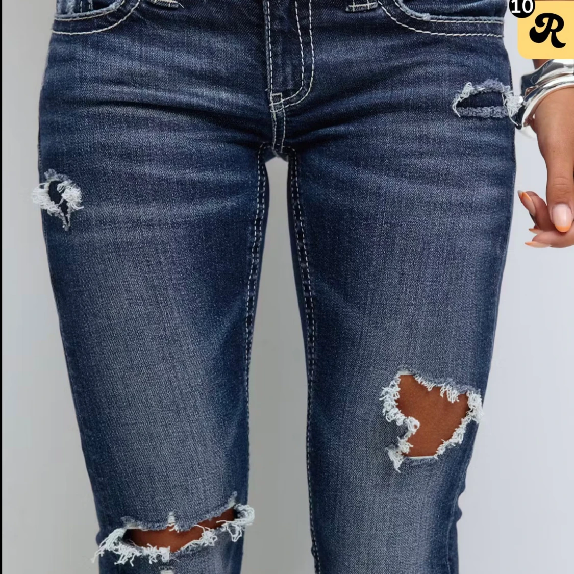 Trendiga slutsålda jeans  - 1