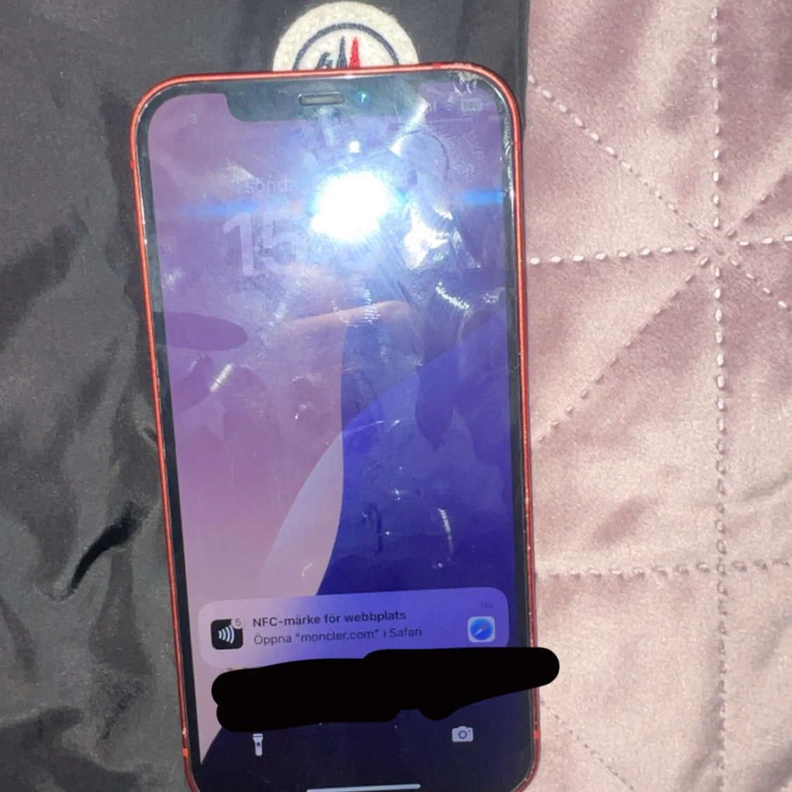 Svart vindjacka från Moncler med huva - 2