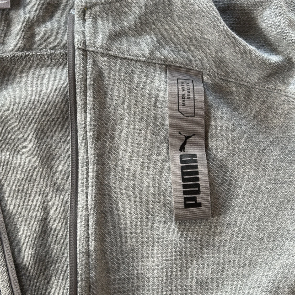 Grå zip-hoodie från Puma - 3