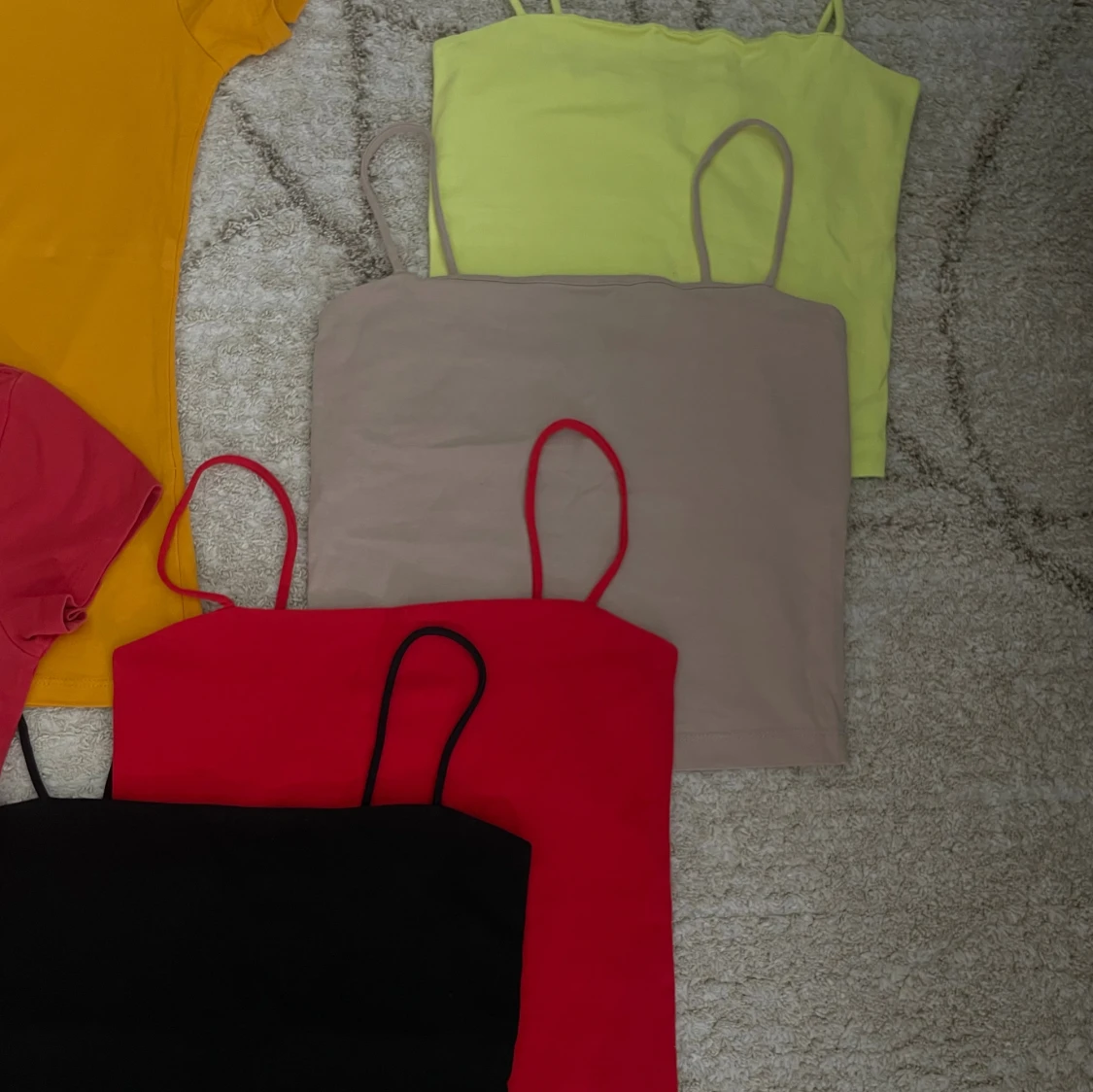 Färgglada toppar och linnen i bomull - 1