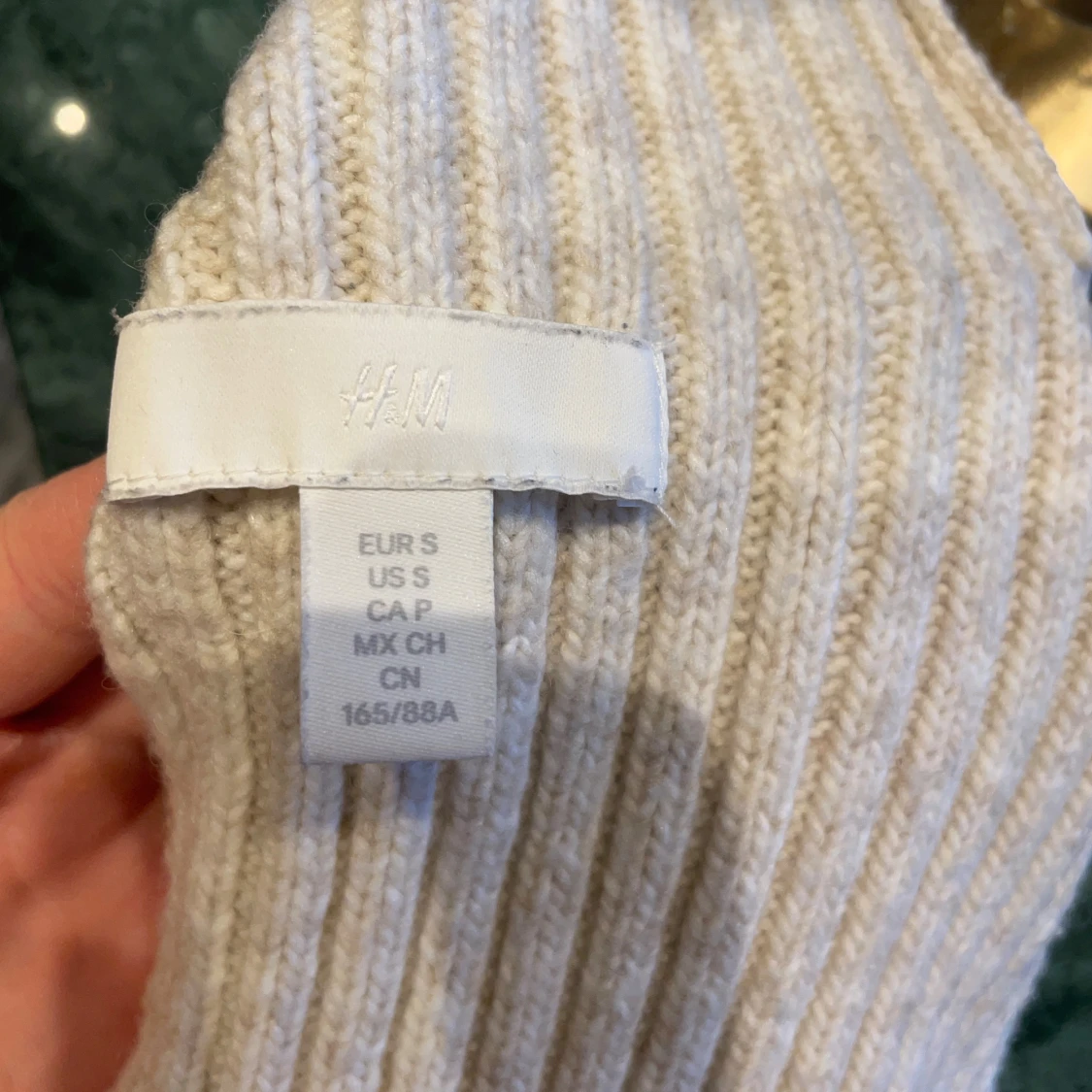 Beige ribbad stickad polotröja H&M - 2