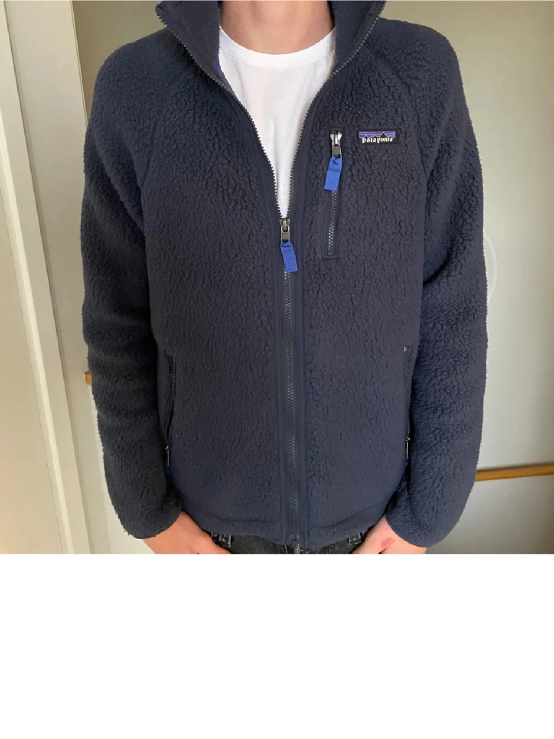 Mörkblå fleecejacka från Patagonia