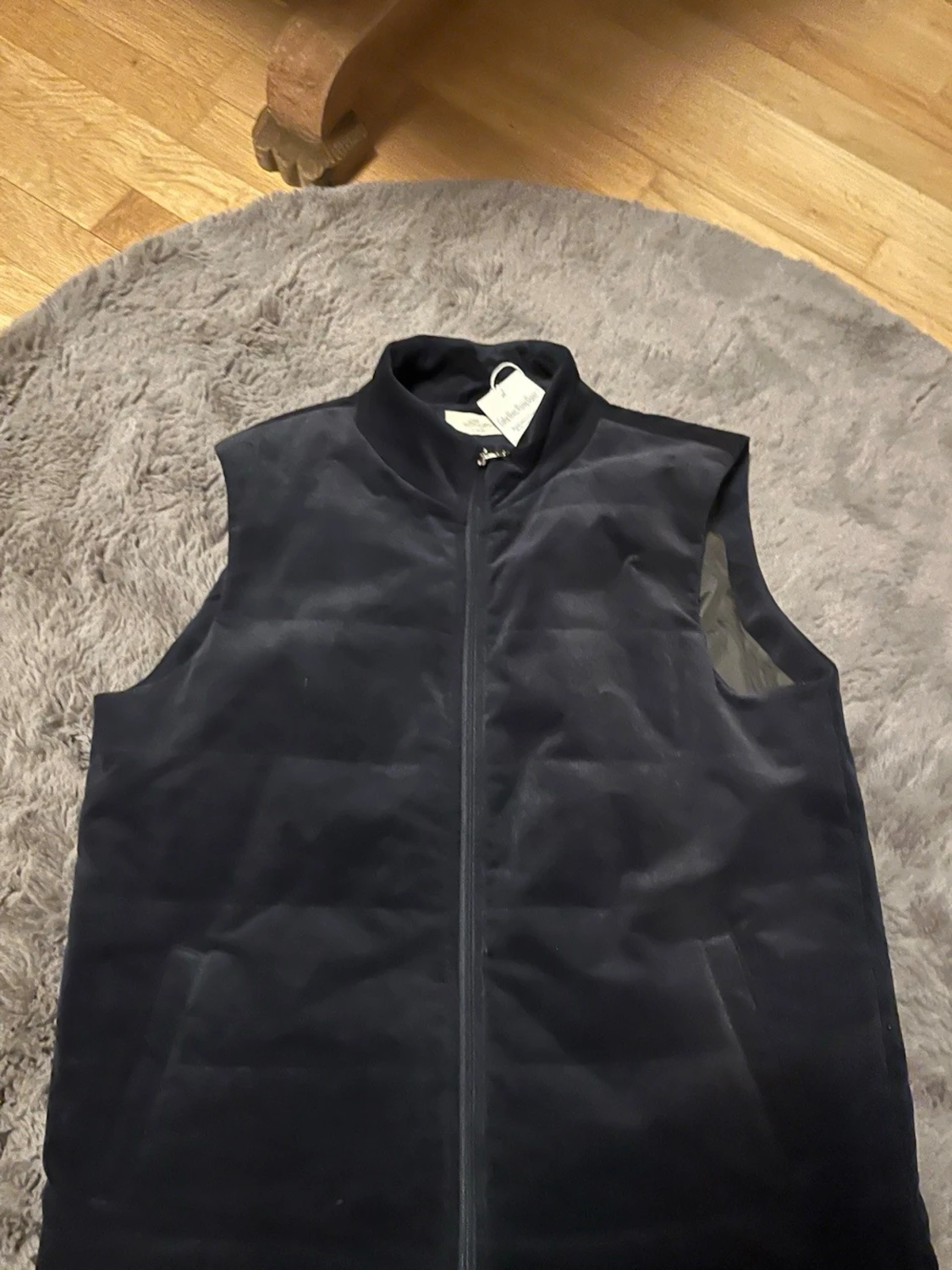 Sayless väst helt ny - 1