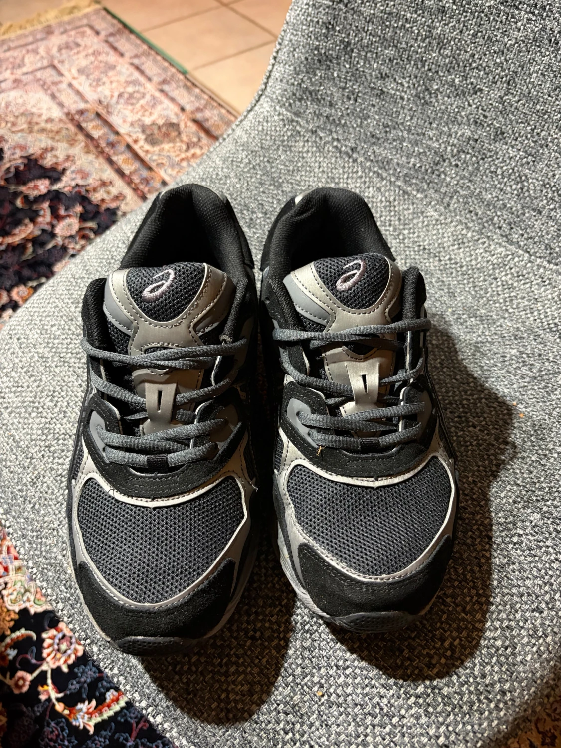 Asics skor nyc gel svarta  - 2