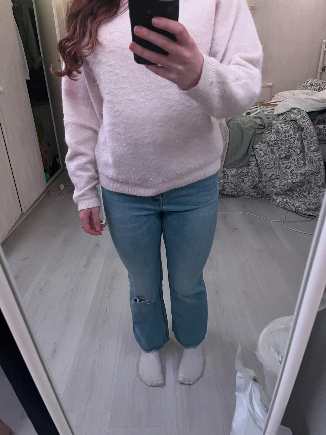 Flared jeans från strandivarius