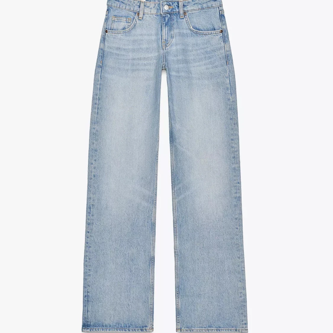 Ljusblåa Zara jeans