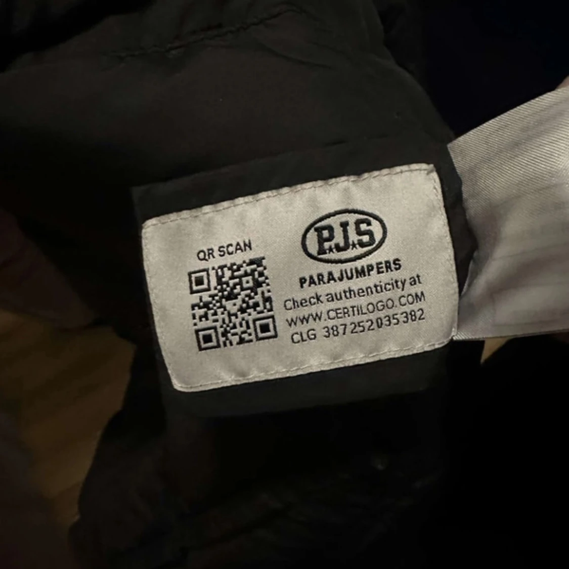 Svart lång dunjacka Parajumpers XS - 4